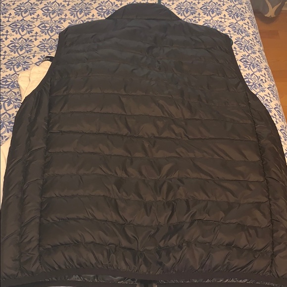 Men’s saddlebred packable vest - Picture 4 of 6